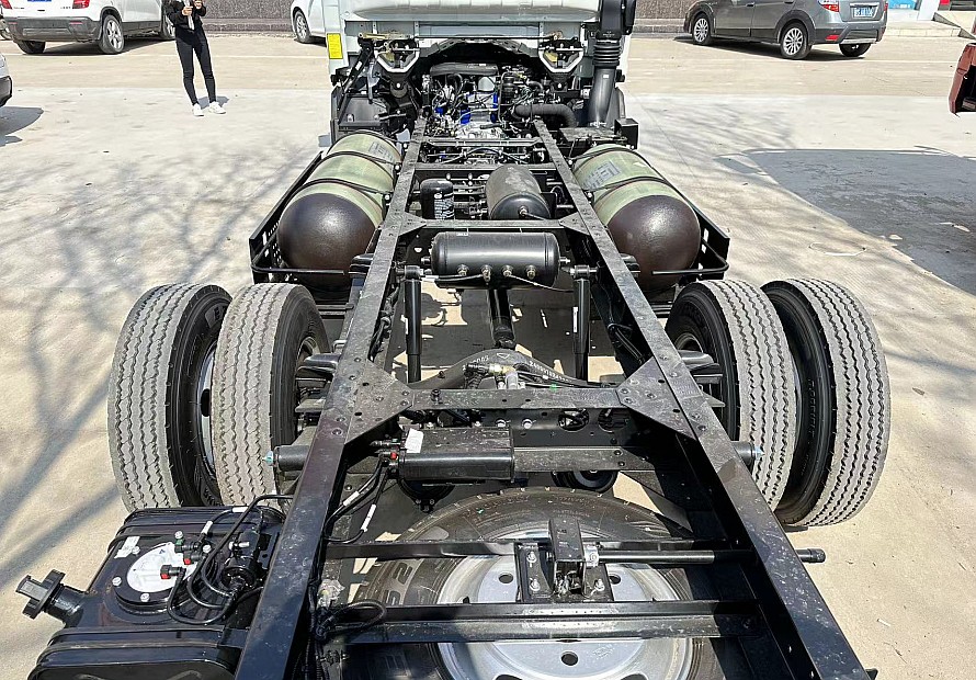 4.2米江淮威鈴天然氣冷藏車