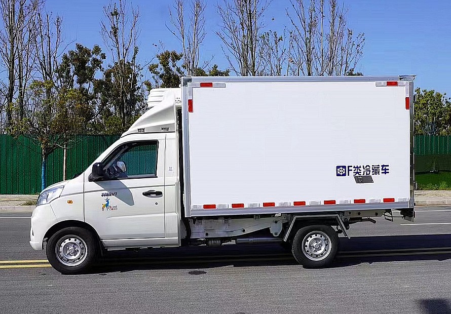 2.8米福田祥菱V1純電動(dòng)冷藏車