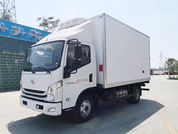 冷藏車